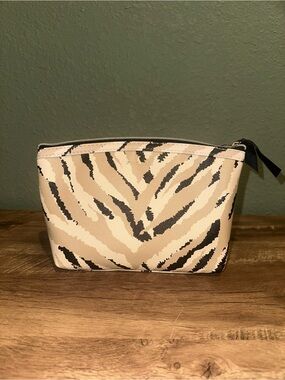 Ruby + Cash Dome Pouch BRAND NEW!